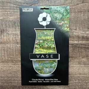 NEW MODGY Expandable Vase in Claude Monet's Waterliles